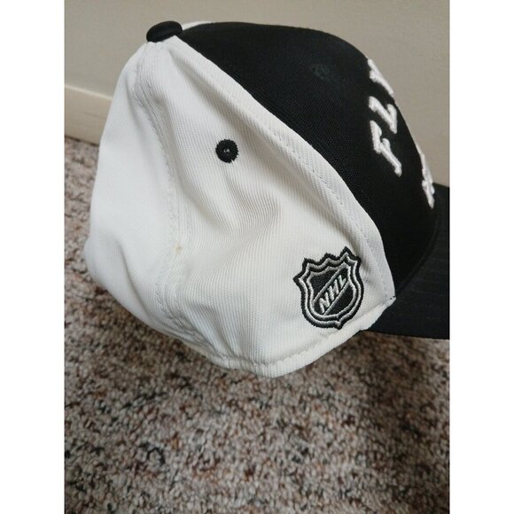 REEBOK NHL CENTER ICE CAP  PHILADELPHIA FLYERS Small/Medium NEW!!! - Picture 6 of 8